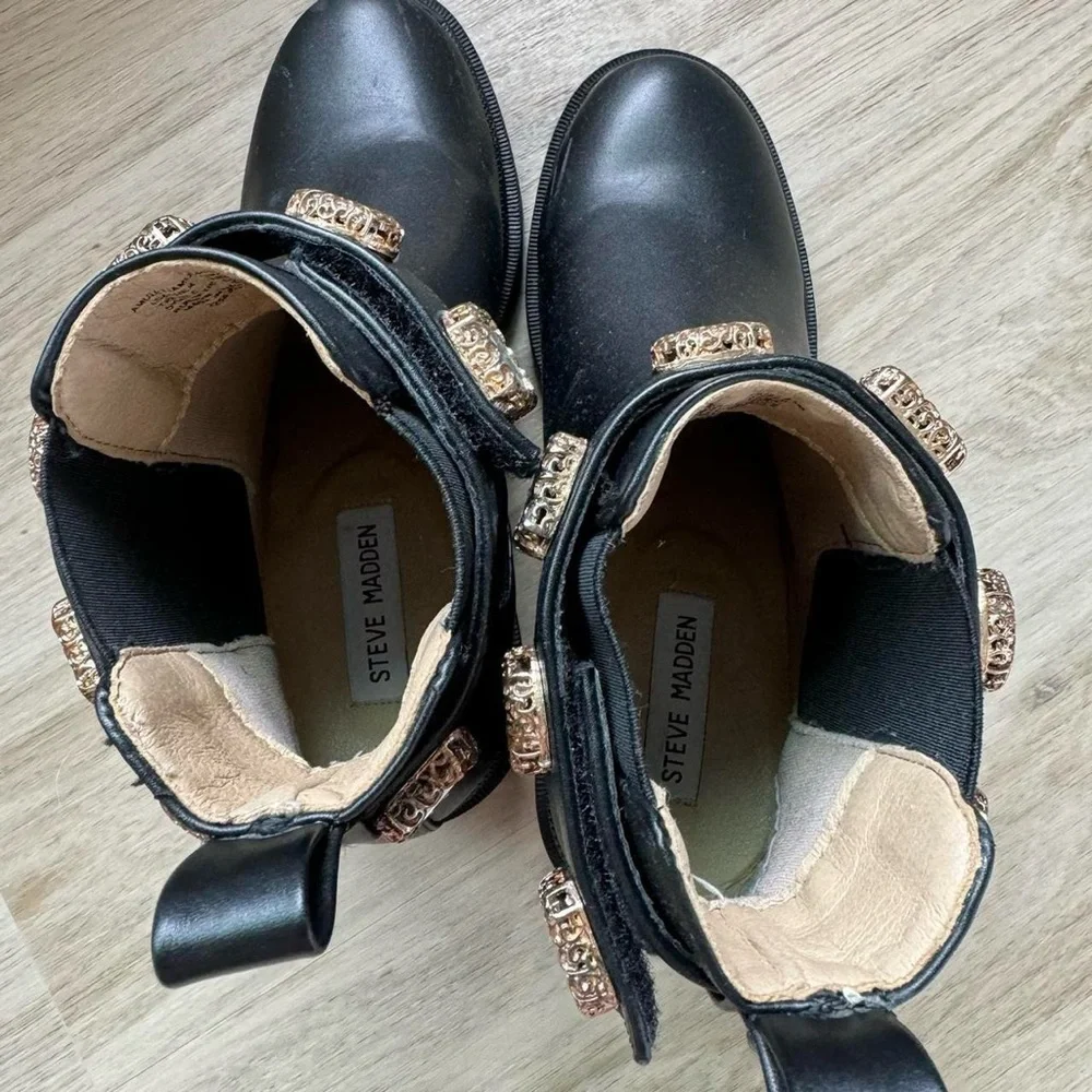 Steve Madden Black booties - Picture 7 of 7